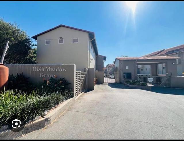 2 BEDROOM TOWNHOUSE FOR SALE IN PAULSHOF